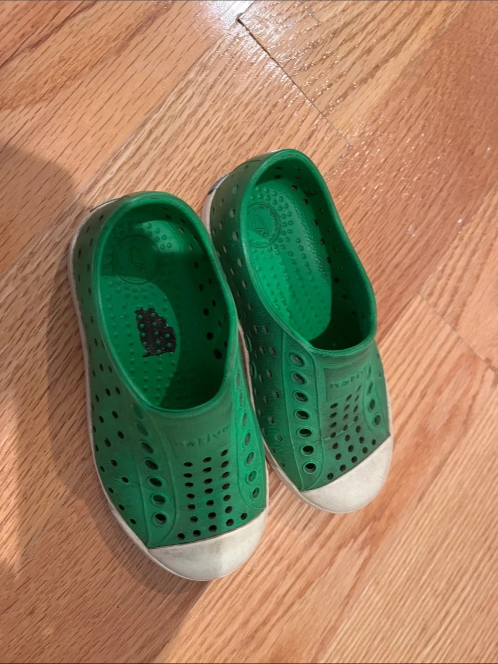 Native Kids Green Slip-On Perforated Rubber Sneakers size c9
